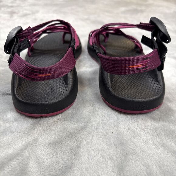 Chaco Women’s Sandals Size 8 Purple Pink Toe Loop Strappy Sport Outdoor Shoes - Picture 5 of 9